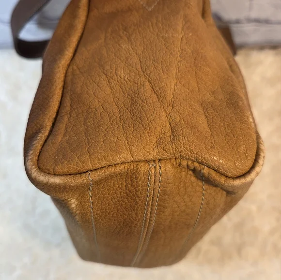Authentic Loewe *Vintage* Tan Crossbody Bag with Suede Finish - Picture 8 of 12
